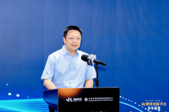 配合为青少年打制包教育全重生态 