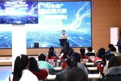 <b>优良选手携做品晋级现场展现环节</b> 
